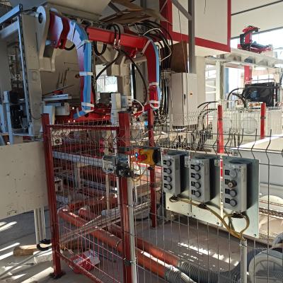 Transporter Za Ubacivanje Proizvodnih Paleta U Presu Rh 2000
